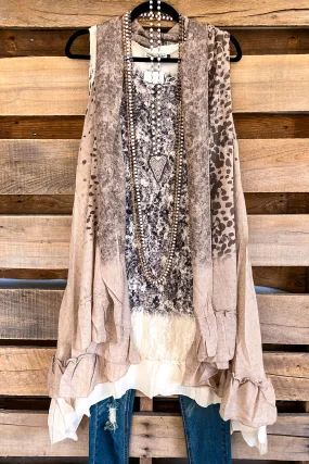 AHB EXCLUSIVE: Counting the Stars Vest - Taupe/Rose Leo