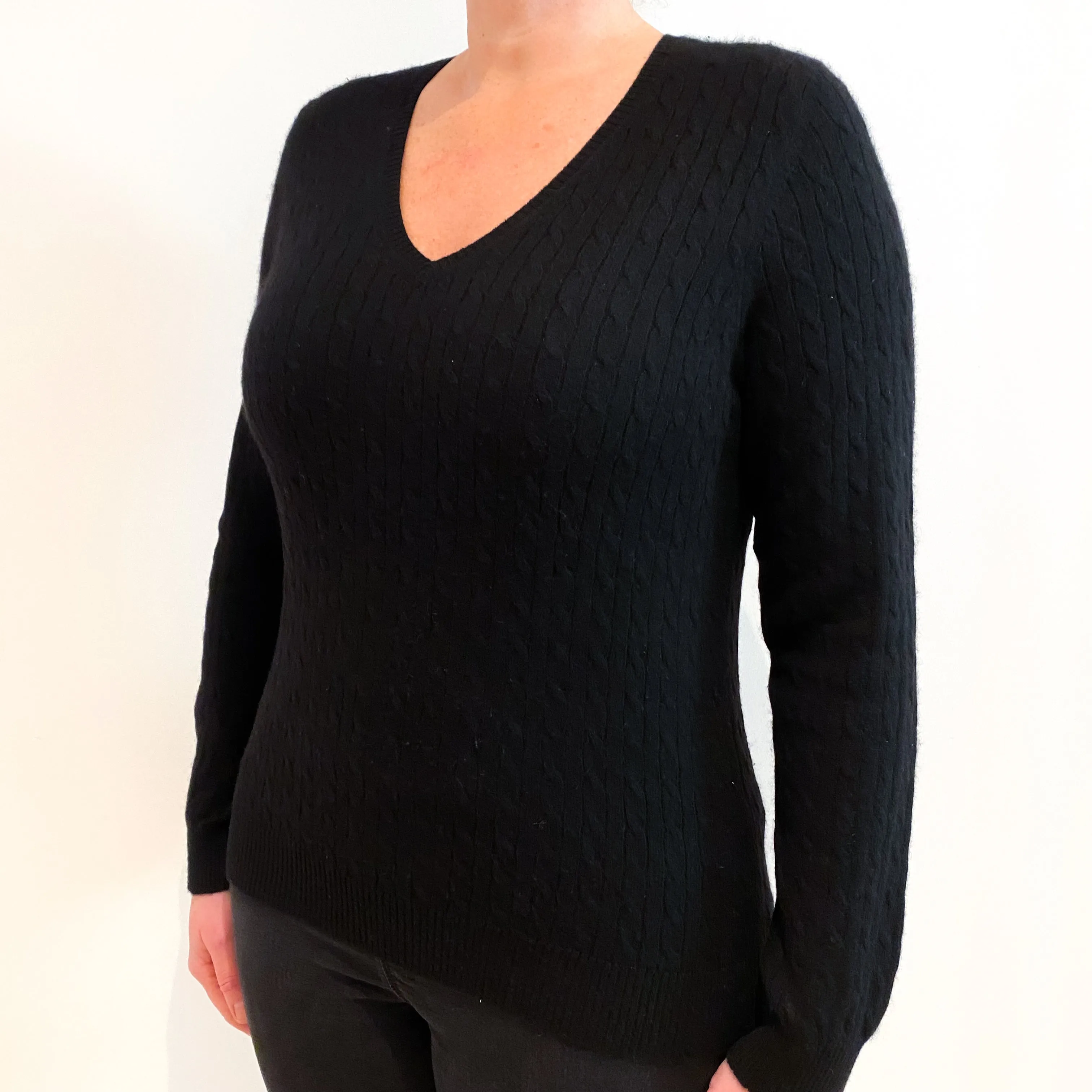 Black Cable Cashmere V-Neck Jumper Large