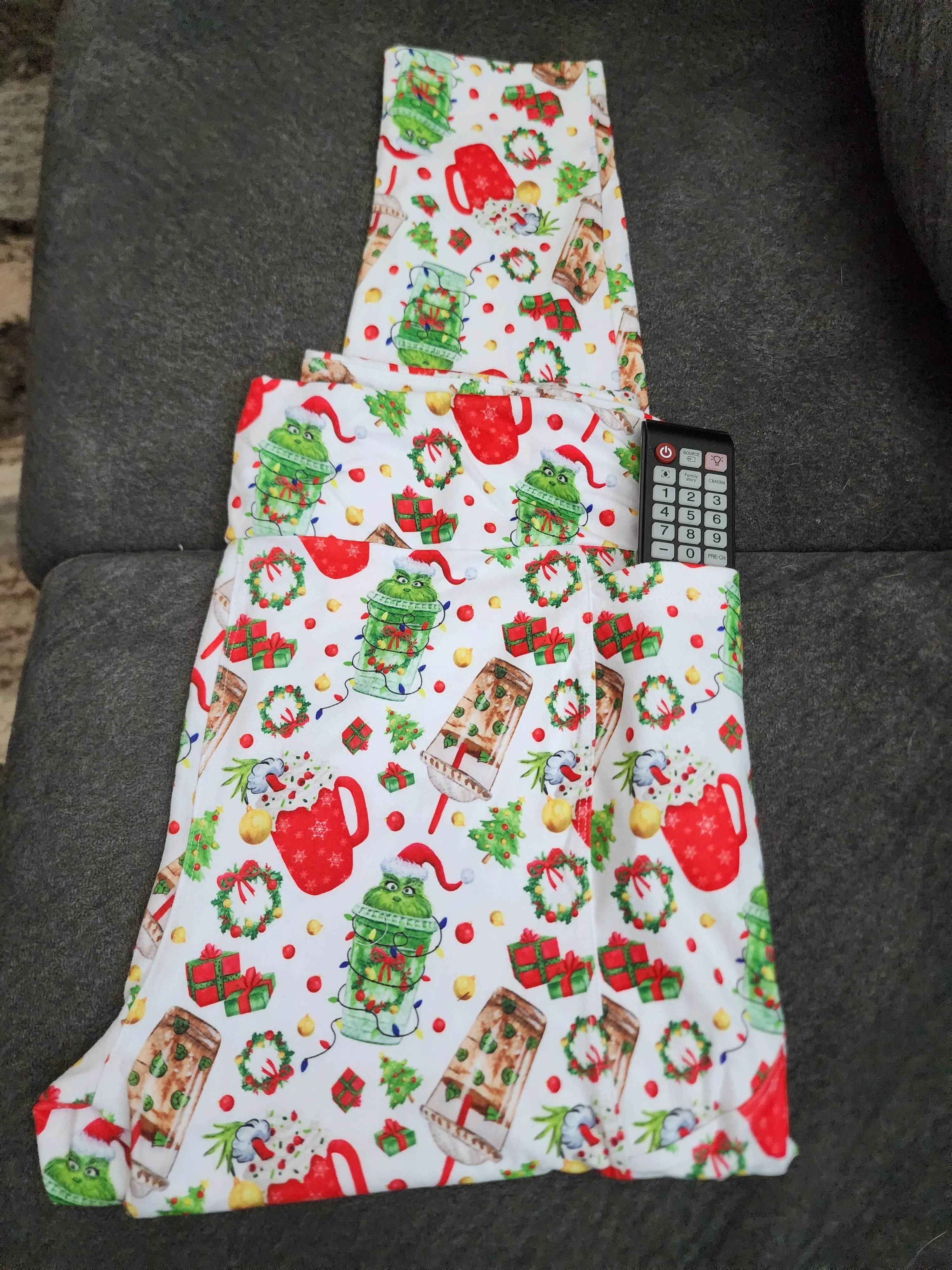 *Charlie's Project The Grinch Christmas Latte Leggings