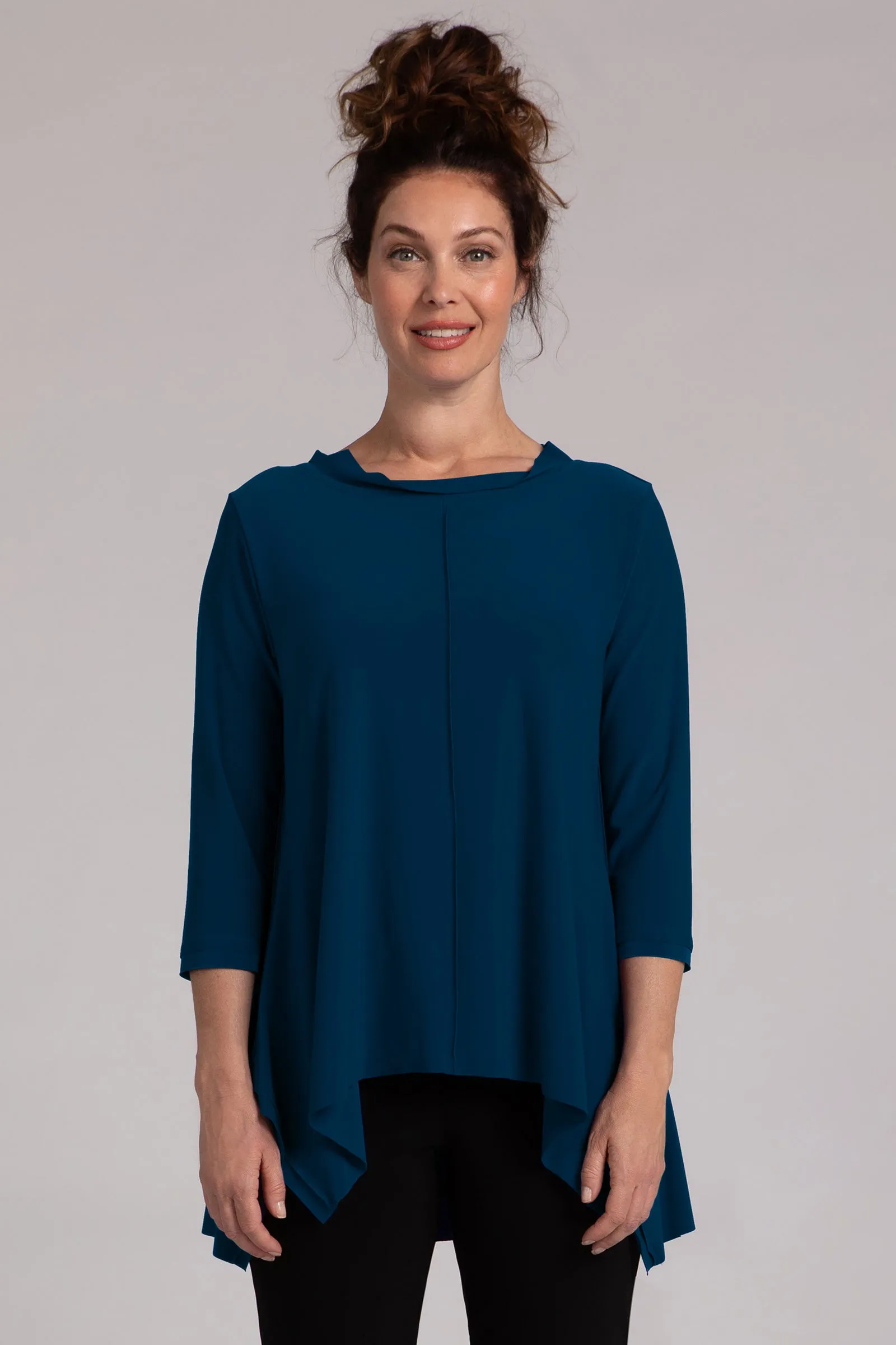 Flounce Top with Wide Funnel Collar | Atlantis