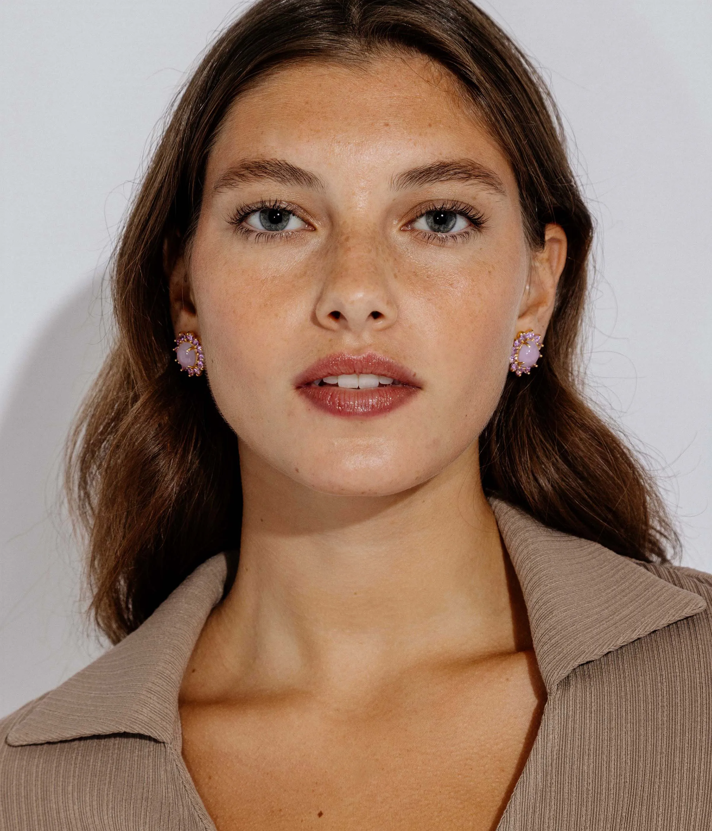 Georgie Stud Earrings in Violet