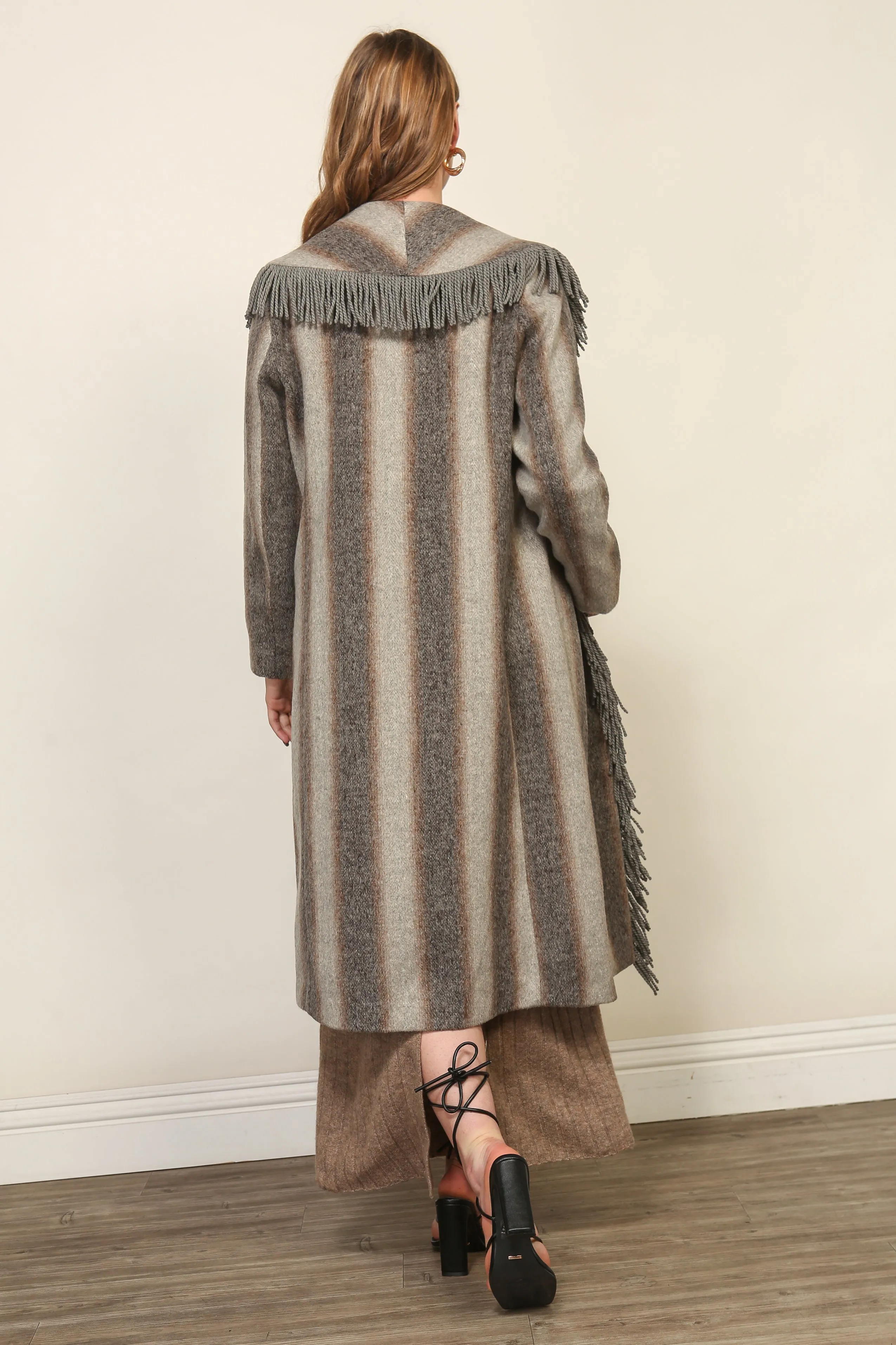 LINDA FRINGE COAT WITH GRADIRNT STRIPE