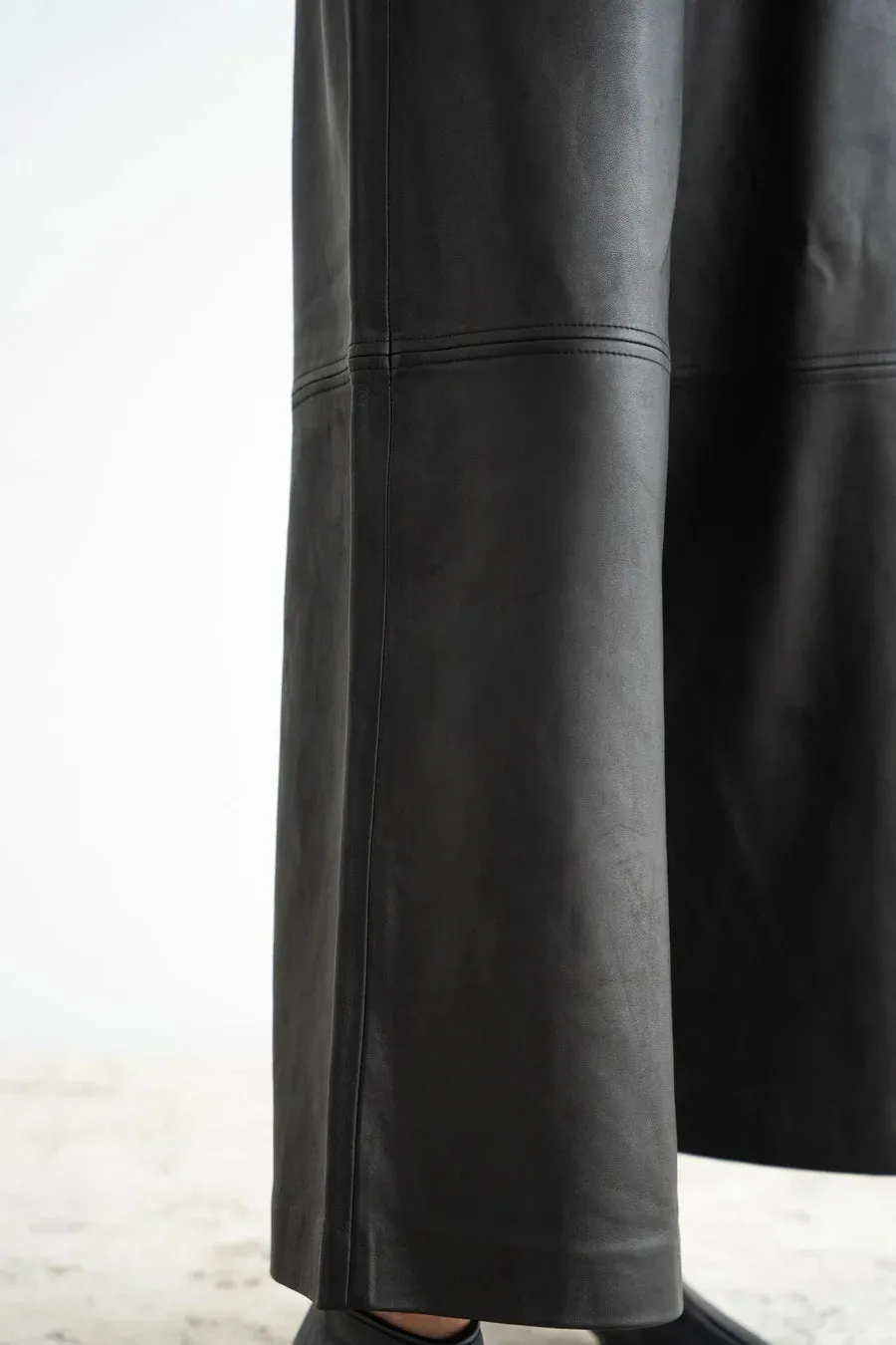 Lois Leather Pant