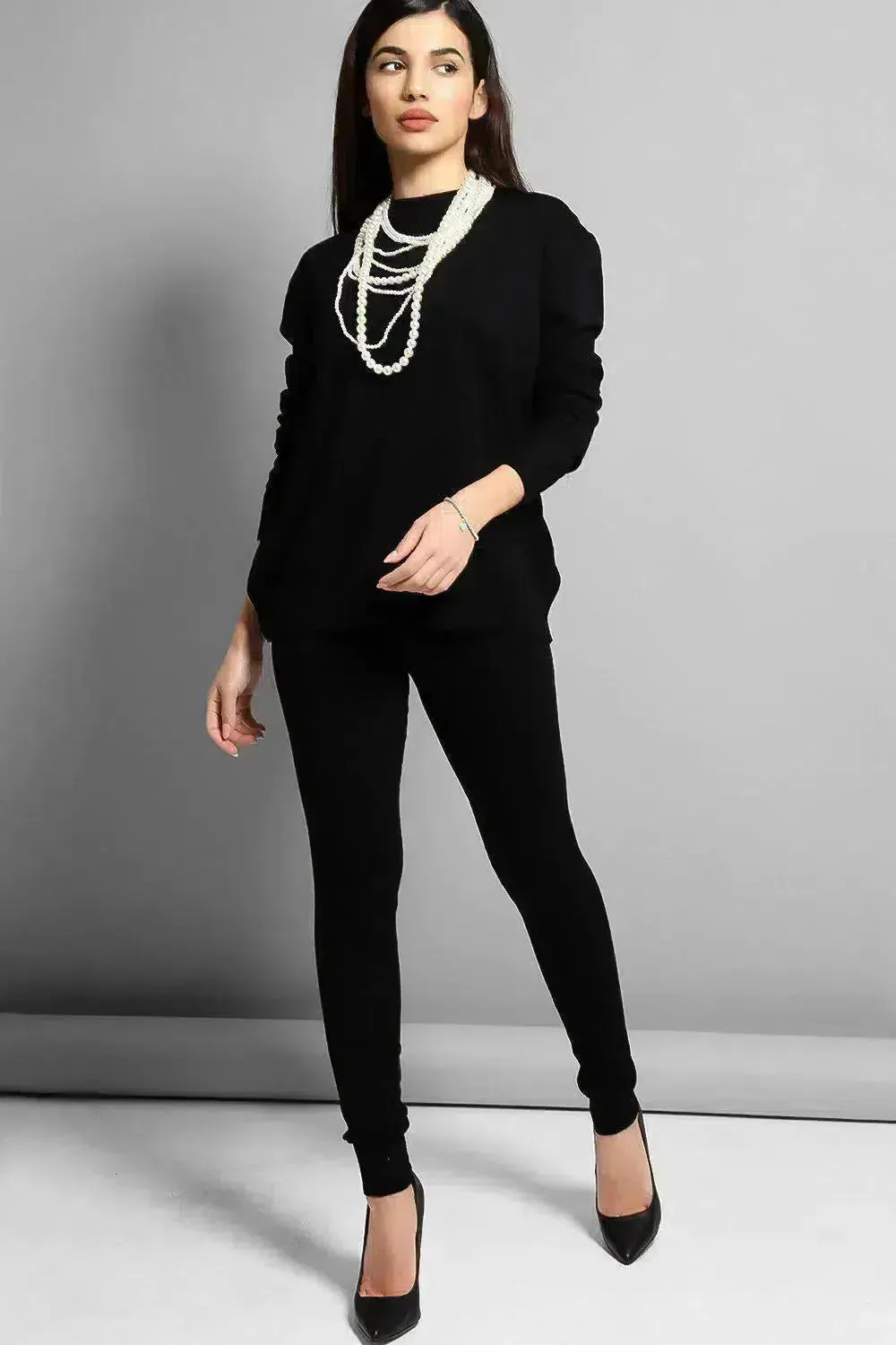 PEARL ACCESSORISED JUMPER & LEGGINGS KNIT BLACK LOUNGE SET