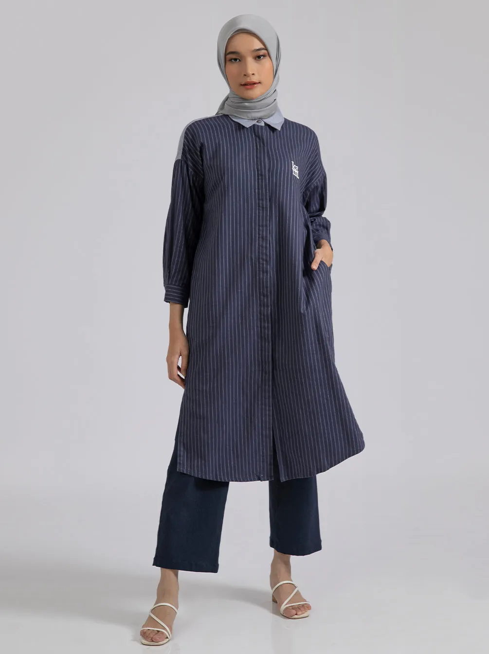 PIA TUNIC NAVY