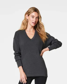 SPANX - AIRESSENTIALS BRUSHED V-NECK TUNIC