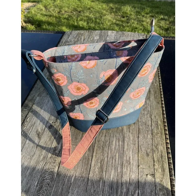 The Awesome Oval Bag by Sewing Patterns by Mrs H (Printed Paper Pattern)